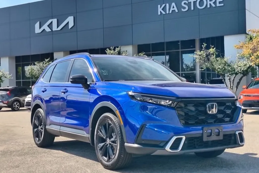 2023 Honda CR-V Hybrid Sport Touring photo 1