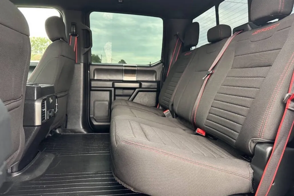 2018 Ford F-150 XLT photo 1
