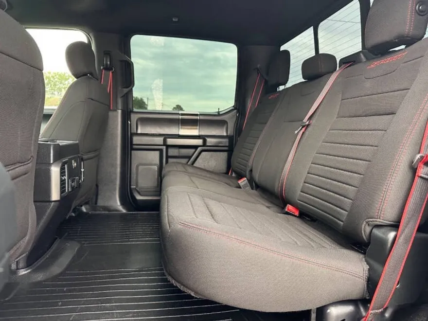 2018 Ford F-150 XLT photo 1
