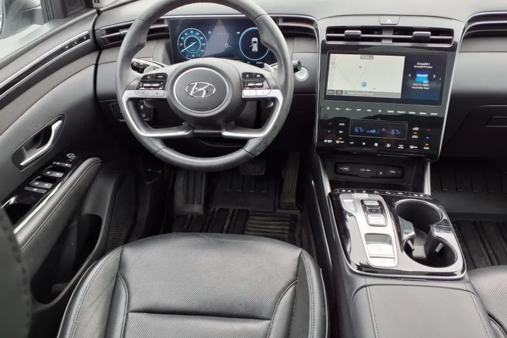2024 Hyundai Tucson Hybrid Limited photo 1