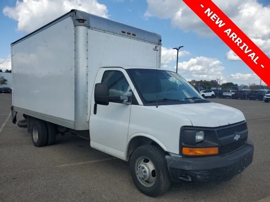 2014 Chevrolet Express 3500 Work Van photo 1