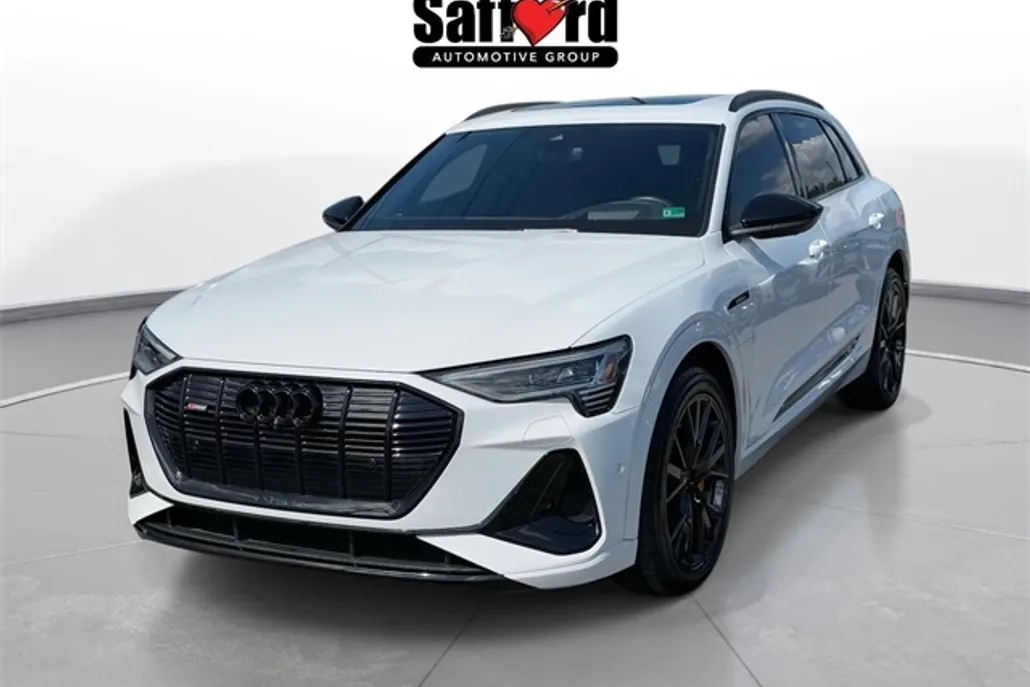 2022 Audi e-tron Prestige photo 1