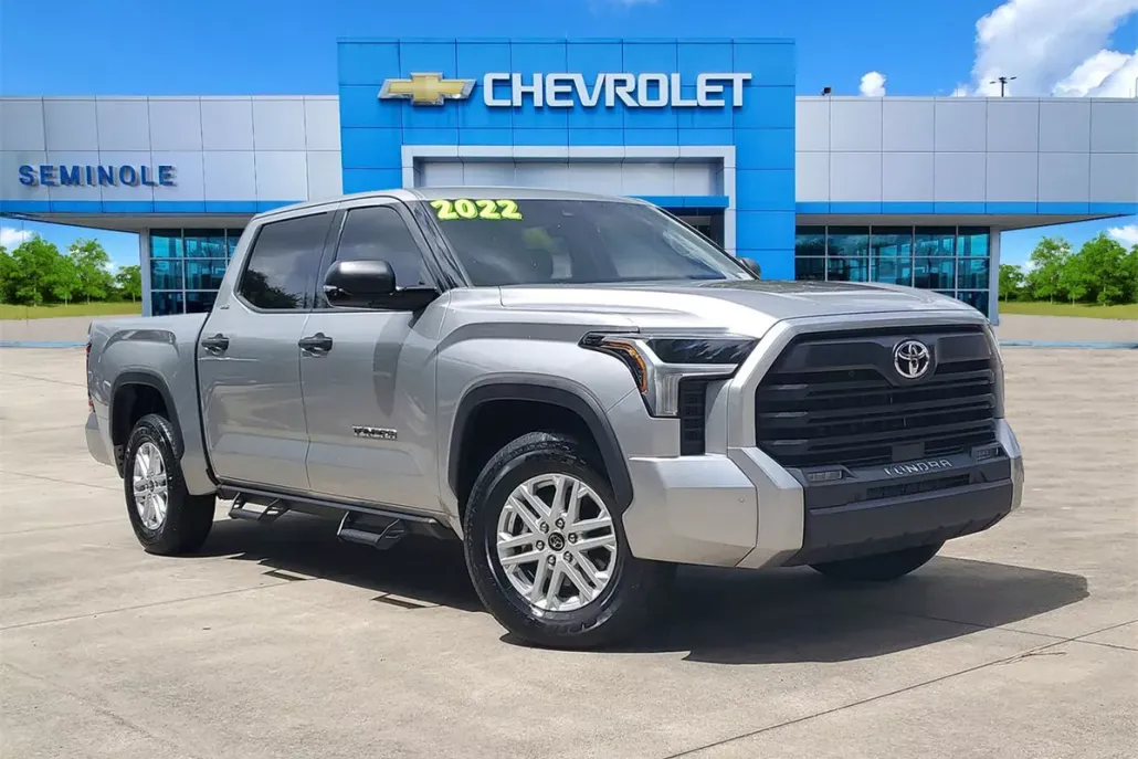 2022 Toyota Tundra SR5 photo 1