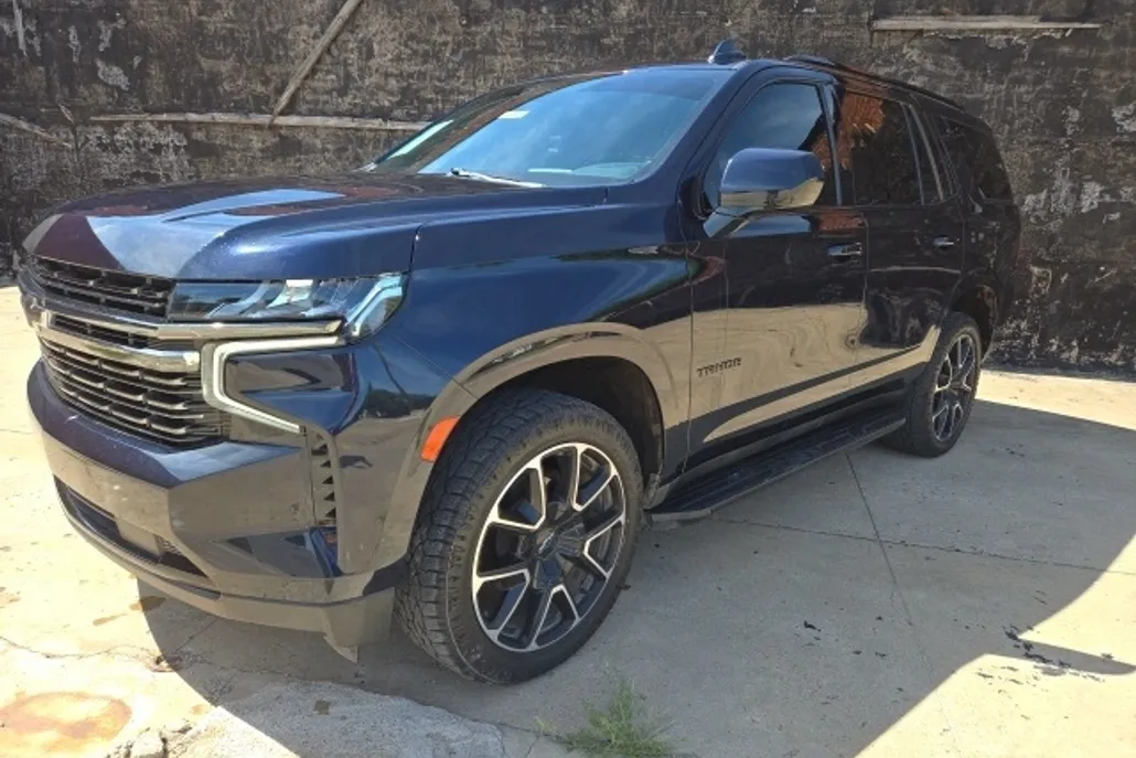 2021 Chevrolet Tahoe RST photo 1