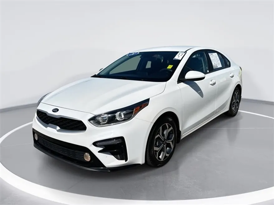 2021 Kia Forte LXS photo 1