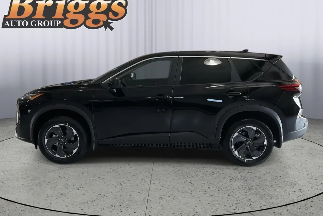 2026 Nissan Rogue SV photo 1