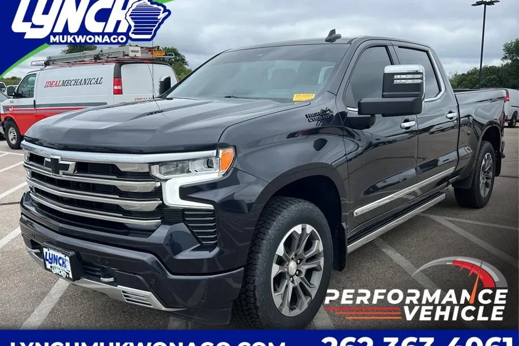 2023 Chevrolet Silverado 1500 High Country photo 1