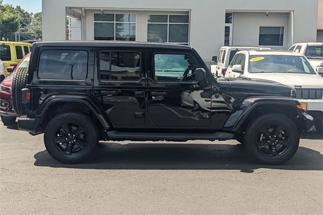 2021 Jeep Wrangler Unlimited Sahara Altitude photo 1