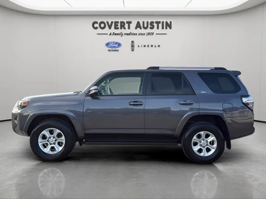 2021 Toyota 4Runner SR5 Premium photo 1