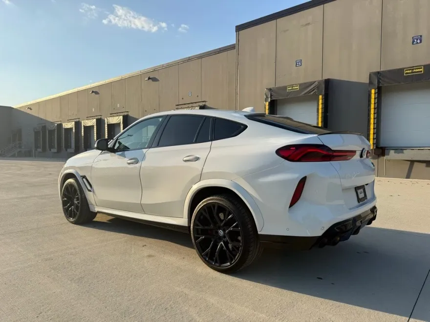 2023 Bmw X6 M photo 1