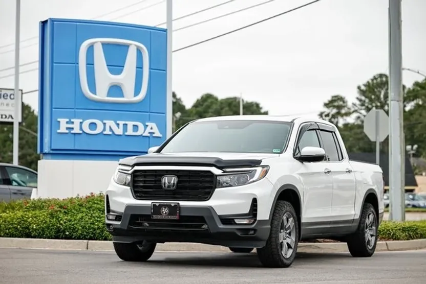 2023 Honda Ridgeline RTL-E photo 1