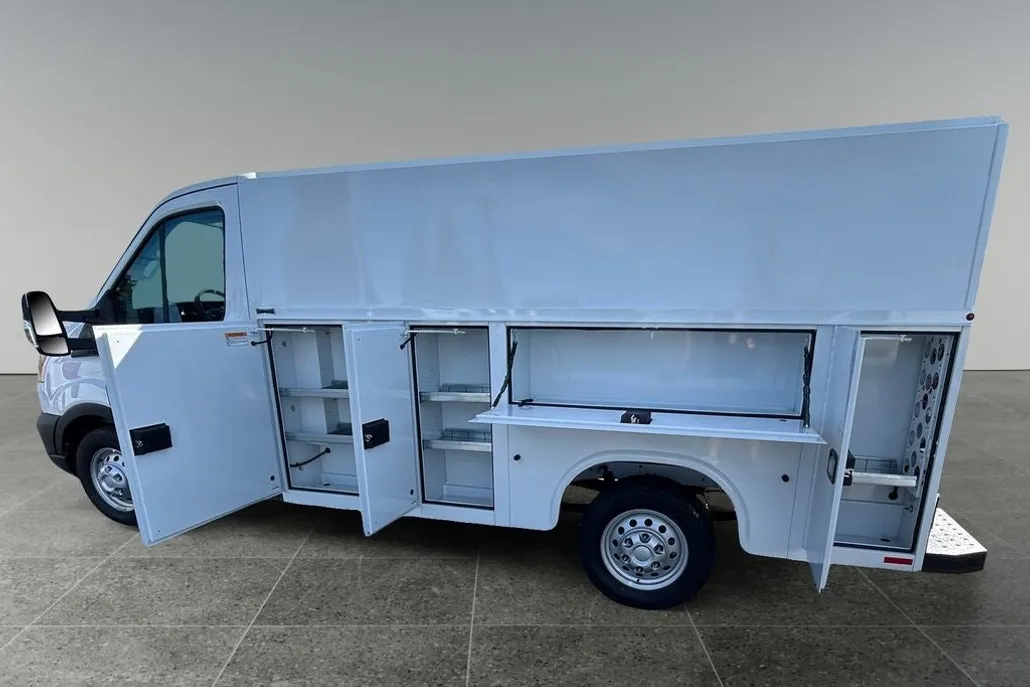 2025 Ford Transit photo 1