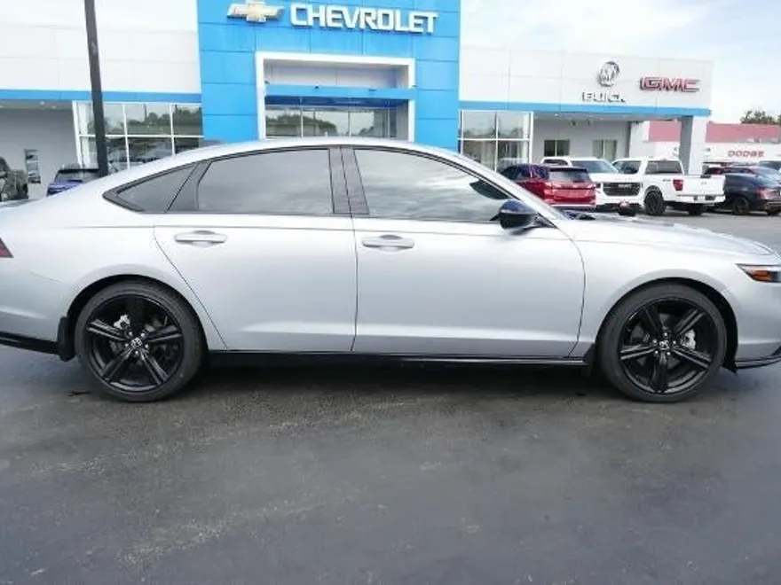 2023 Honda Accord Hybrid Sport-L photo 1