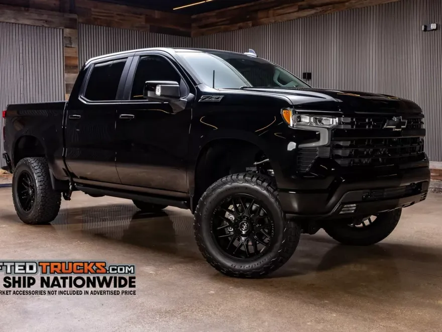 2022 Chevrolet Silverado 1500 RST photo 1