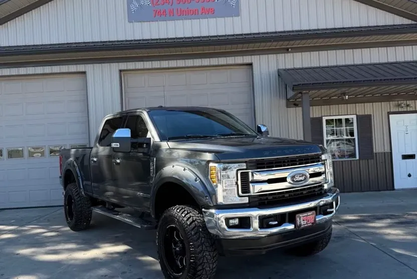 2019 Ford F-250 King Ranch photo 1