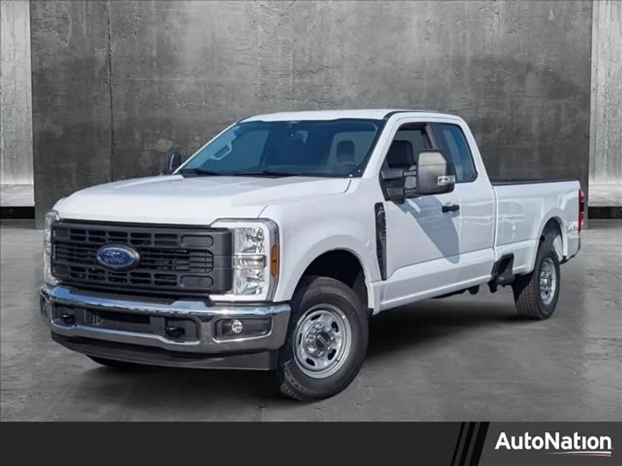 2025 Ford F-250 XL photo 1