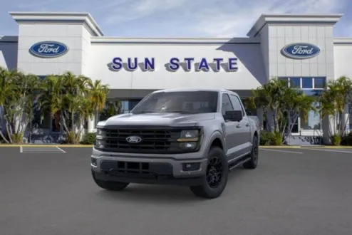 2025 Ford F-150 XLT photo 3