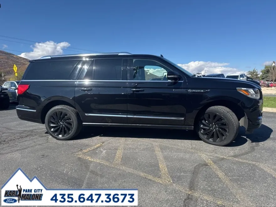 2020 Lincoln Navigator L Reserve photo 1