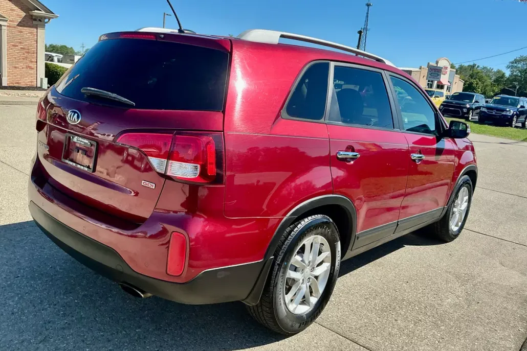 2015 Kia Sorento LX photo 1