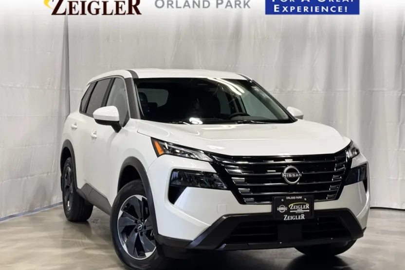 2025 Nissan Rogue SV AWD photo 1