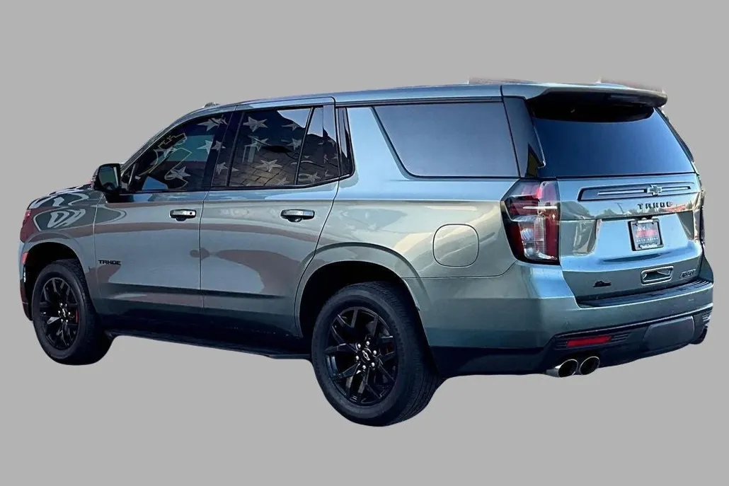 2023 Chevrolet Tahoe RST photo 1
