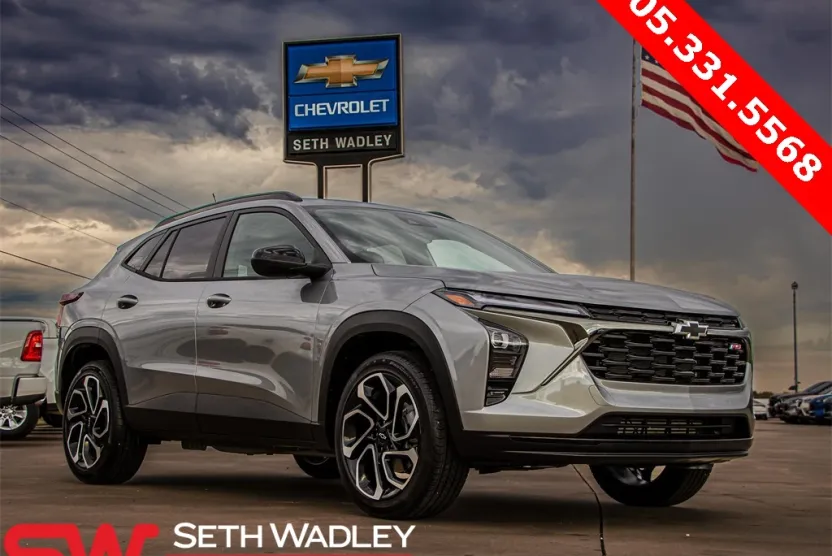 2025 Chevrolet Trax photo 1