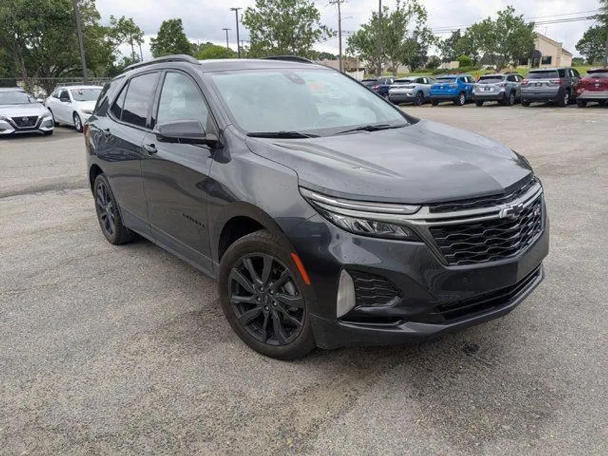 2022 Chevrolet Equinox RS photo 1