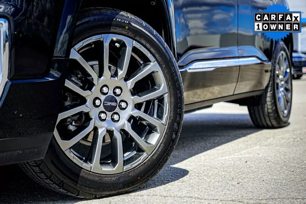 2022 Gmc Acadia Denali photo 1