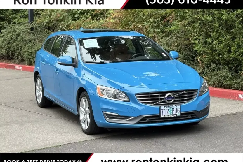 2015 Volvo V60 T5 photo 1