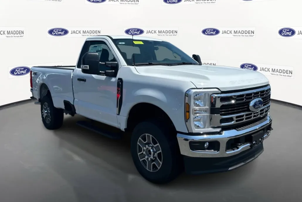 2025 Ford F-350 photo 1