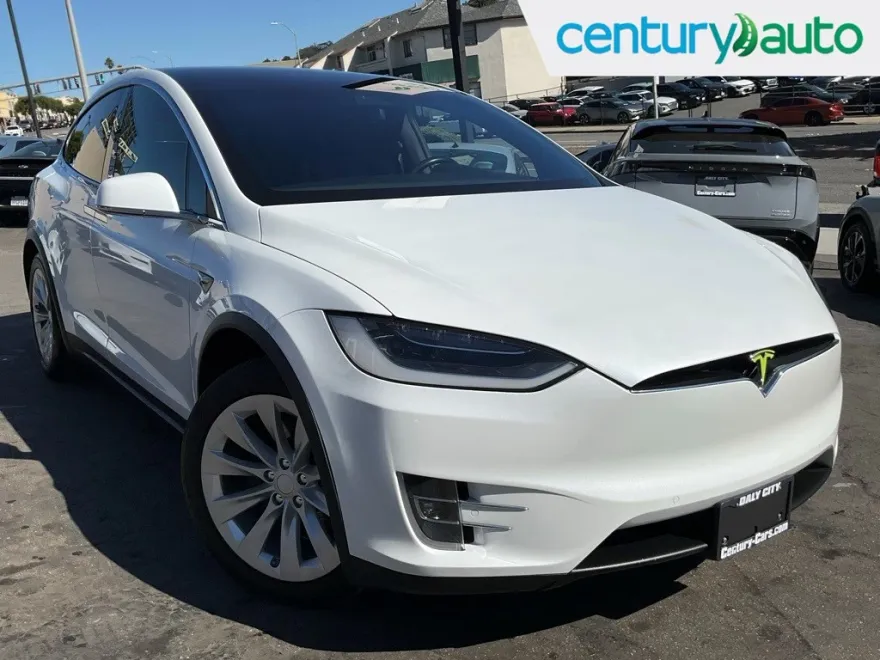 2019 Tesla Model X Long Range photo 1