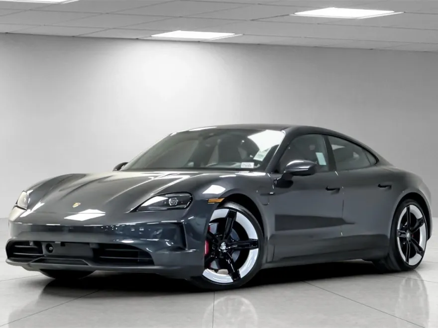 2025 Porsche Taycan 4S photo 1