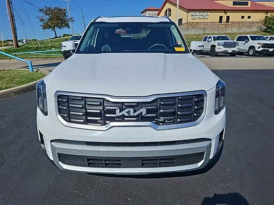 2024 Kia Telluride S photo 1