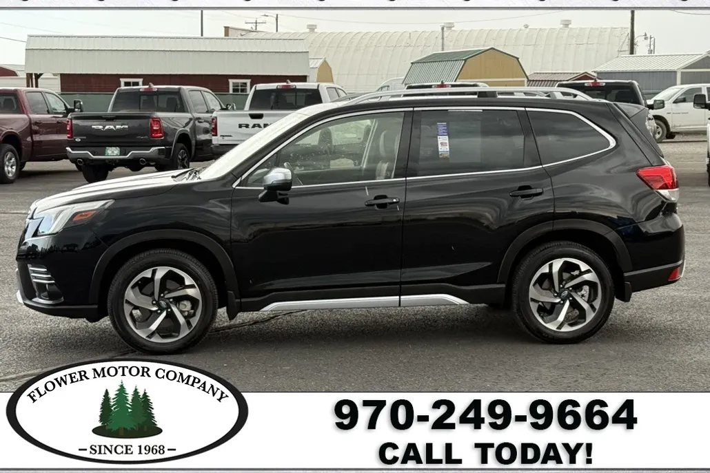 2024 Subaru Forester Touring photo 1
