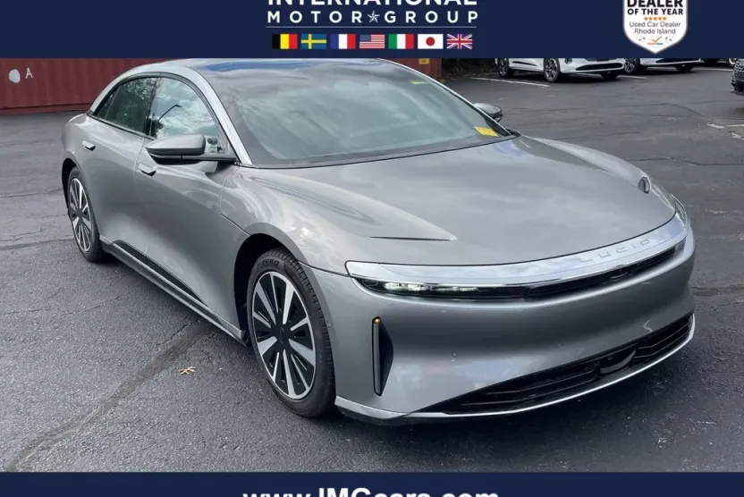 2023 Lucid Air Touring photo 1
