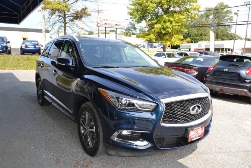 2019 Infiniti QX60 Luxe photo 1