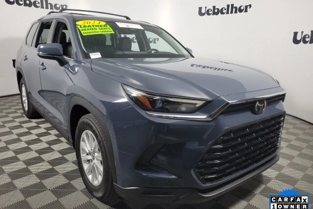 2024 Toyota Grand Highlander XLE photo 1