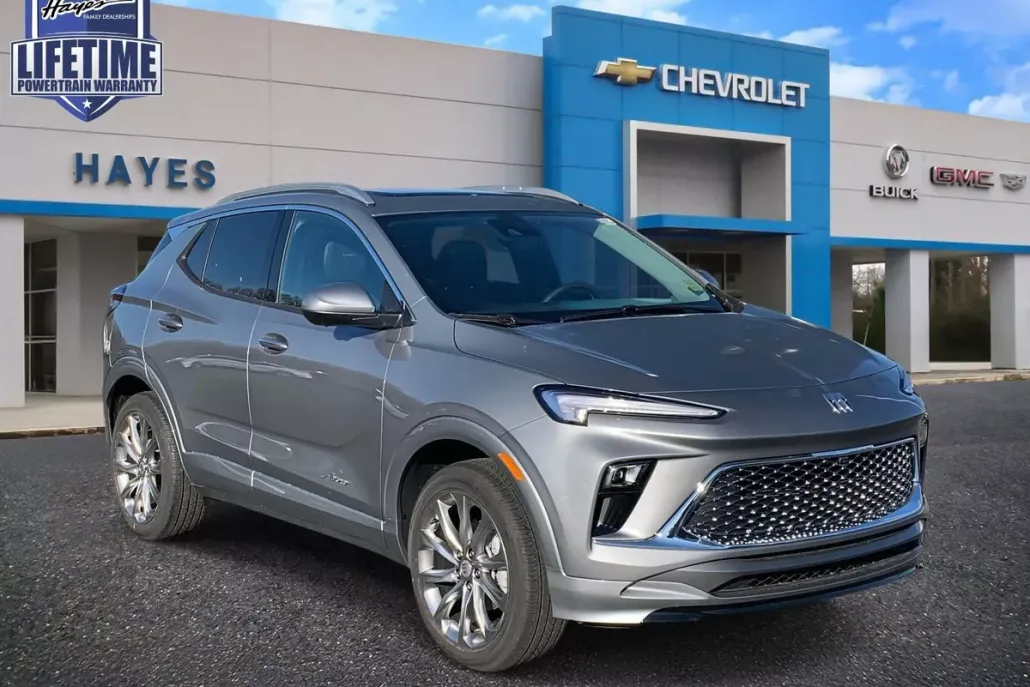 2025 Buick Encore GX Avenir photo 1