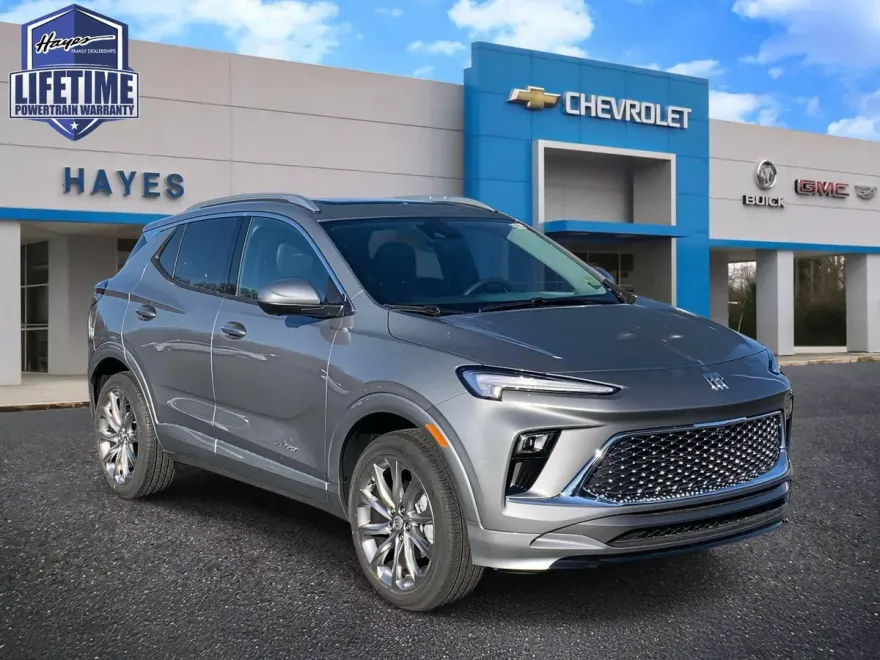 2025 Buick Encore GX Avenir photo 1