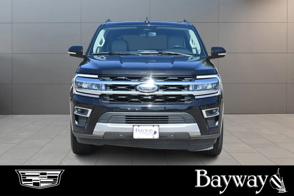 2024 Ford Expedition MAX Limited photo 1