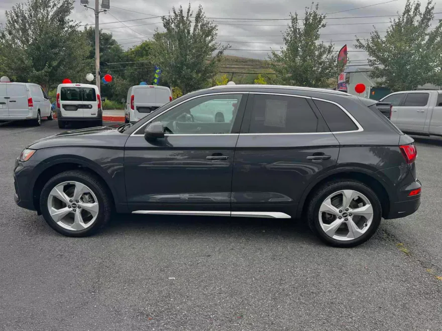 2021 Audi Q5 Premium Plus 45 TFSI photo 1