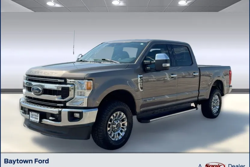 2022 Ford F-250 XLT photo 1