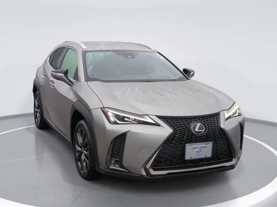 2020 Lexus UX 200 F SPORT photo 1