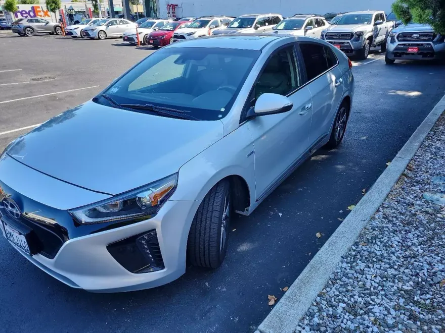 2019 Hyundai Ioniq Limited Electric photo 1