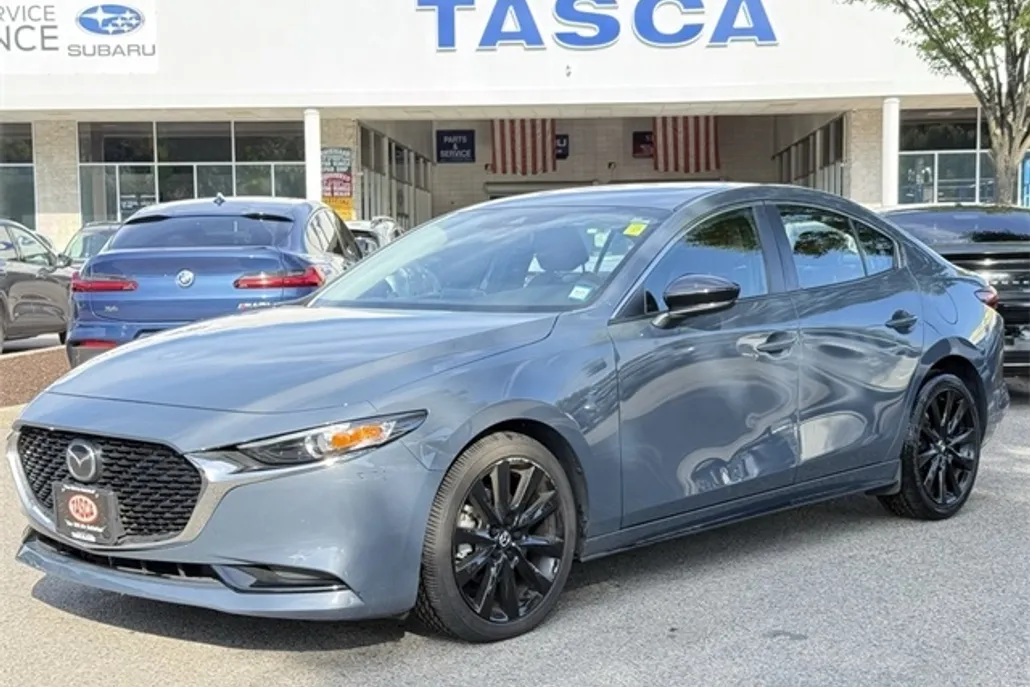 2023 Mazda Mazda3 2.5 s Carbon photo 1