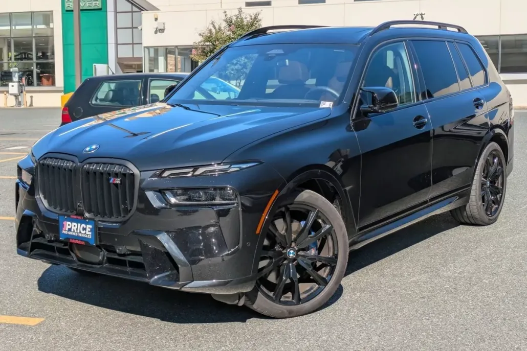 2025 Bmw X7 M60i photo 1