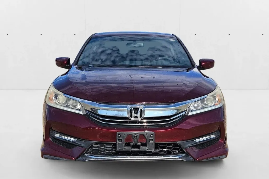 2016 Honda Accord Sport photo 1