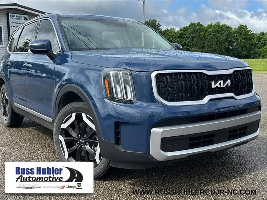 2023 Kia Telluride EX photo 1