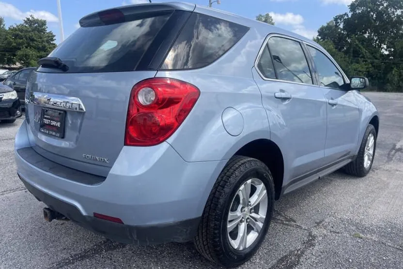 2014 Chevrolet Equinox LS photo 1