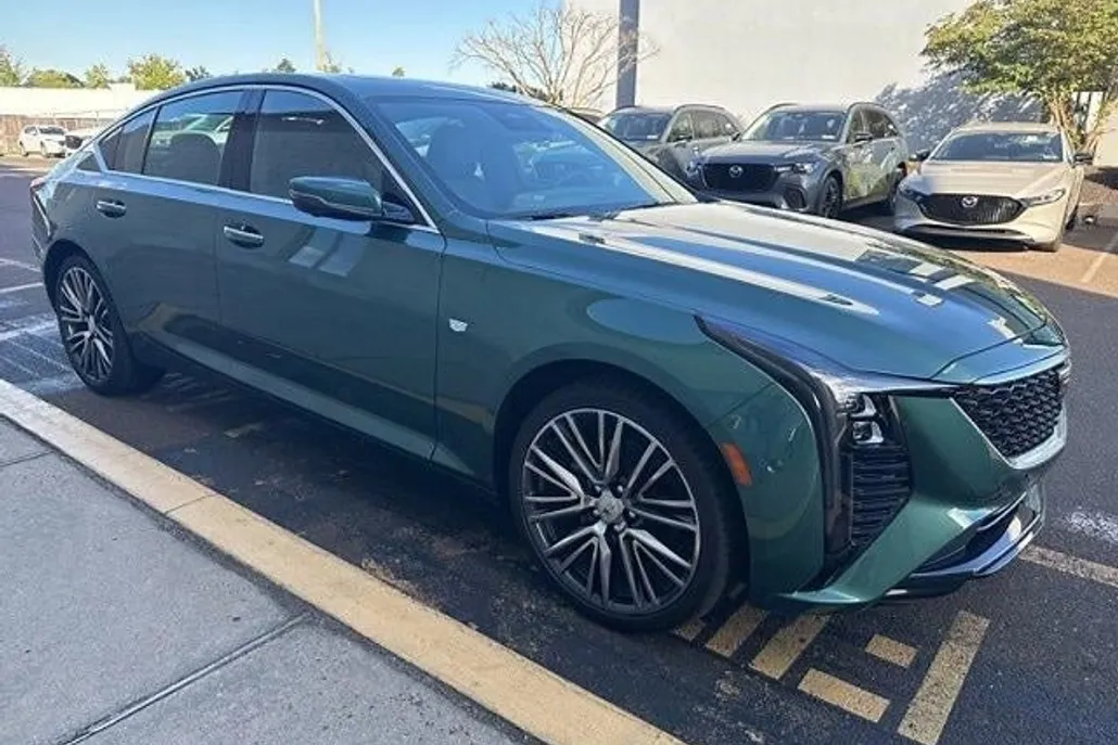 2025 Cadillac CT5 Premium Luxury photo 1